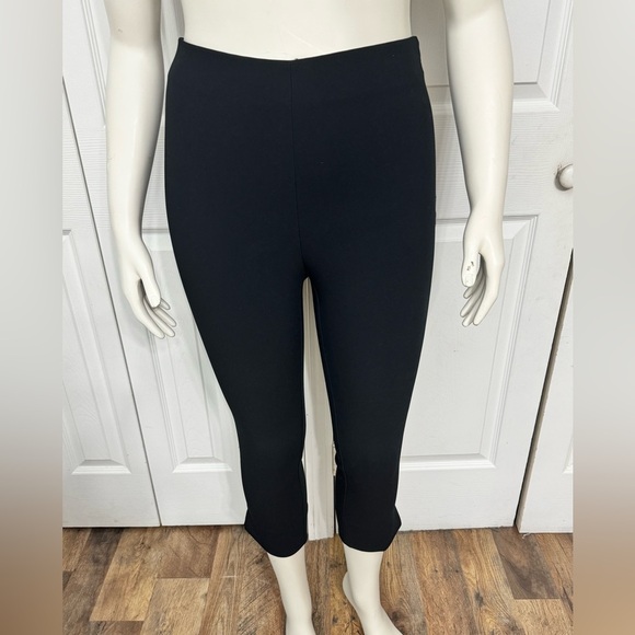A New Day Black Super High Rise Capri Pants – Size 8 NWT - Picture 8 of 16